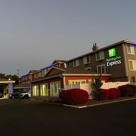 Holiday Inn Express Walla Walla By Ihg Экстерьер фото